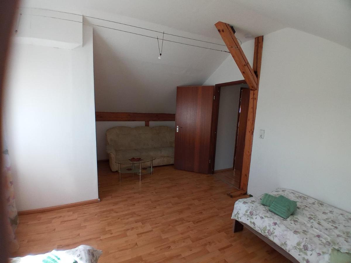 Wohnung Mit 2 - 3 Zimmern Ballenberg Екстериор снимка