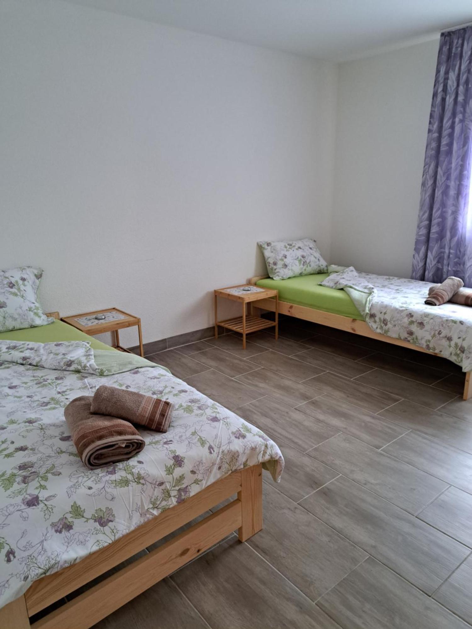 Wohnung Mit 2 - 3 Zimmern Ballenberg Екстериор снимка