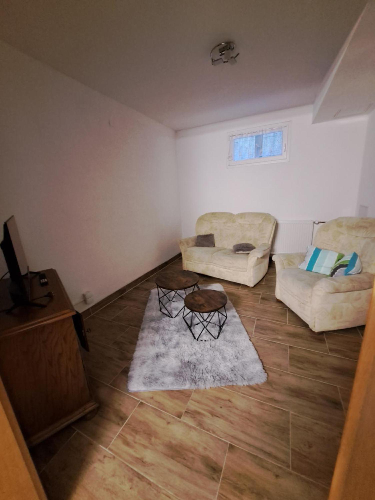 Wohnung Mit 2 - 3 Zimmern Ballenberg Екстериор снимка